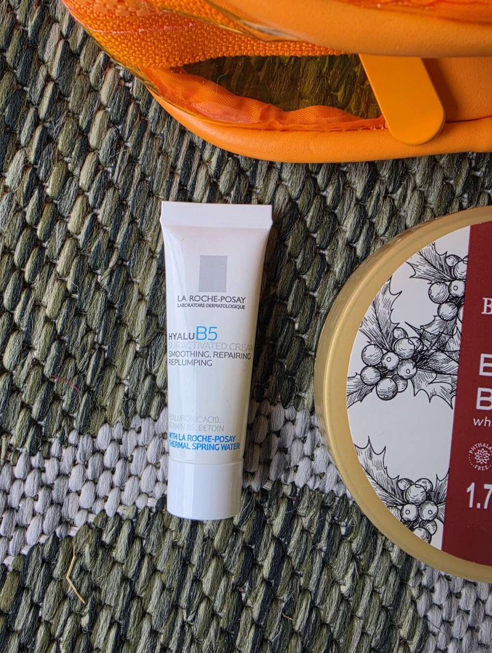 Makeup Bag & Sample Bundle - Picture 5 of 10